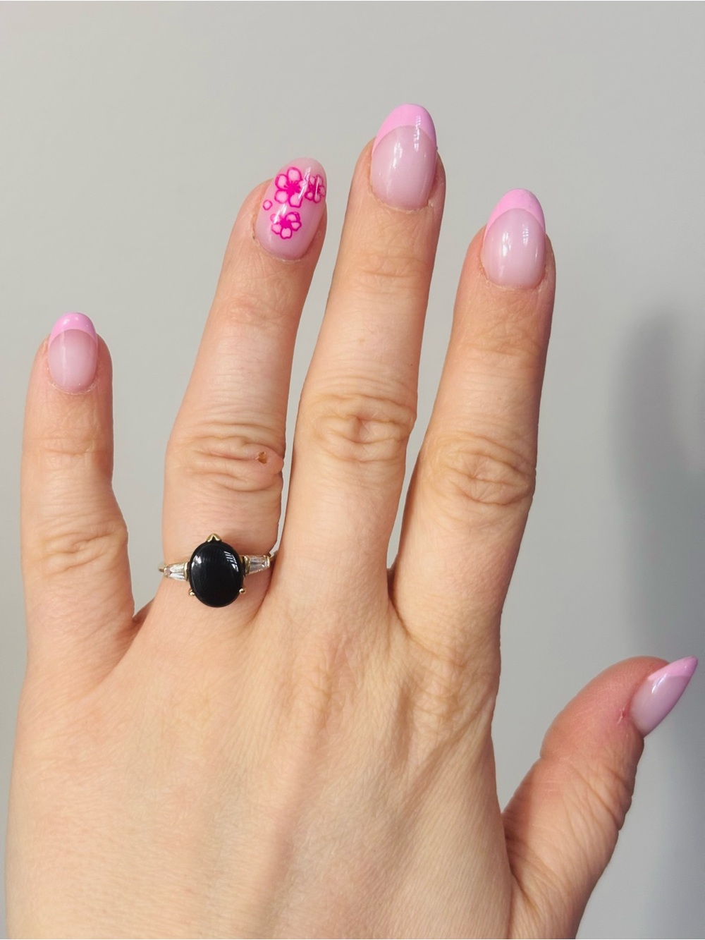 Vintage Gothic 10K ‘Alaskan Diamond’ Hematite gold ring, size 5 - Picture 9 of 9